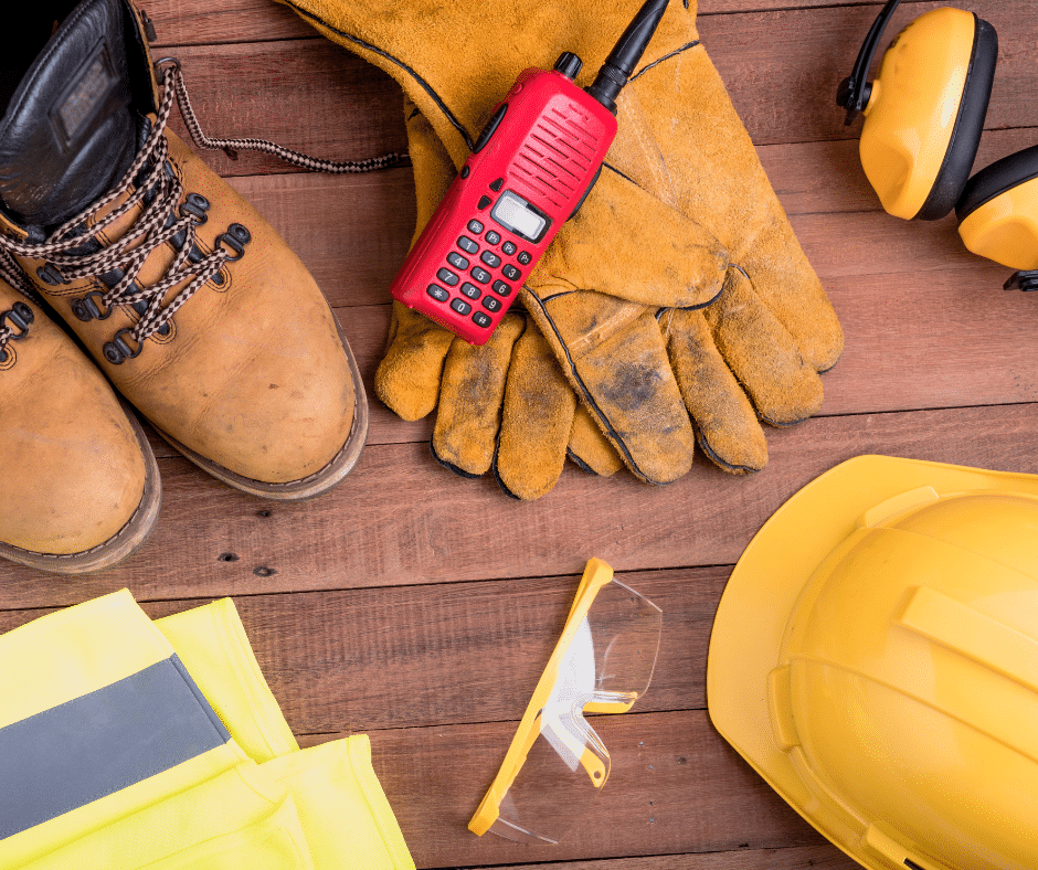 Softer HR – garantisce sicurezza e tracciabilità per la gestione visitatori – Italia | controllo accessi sicurezza sul lavoro attrezzi da lavoro per la sicurezza sul lavoro: scarpe, giubbetto, caschetto, occhiali, guanti